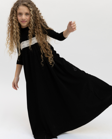Jumper Crochet Chest Robe - Black