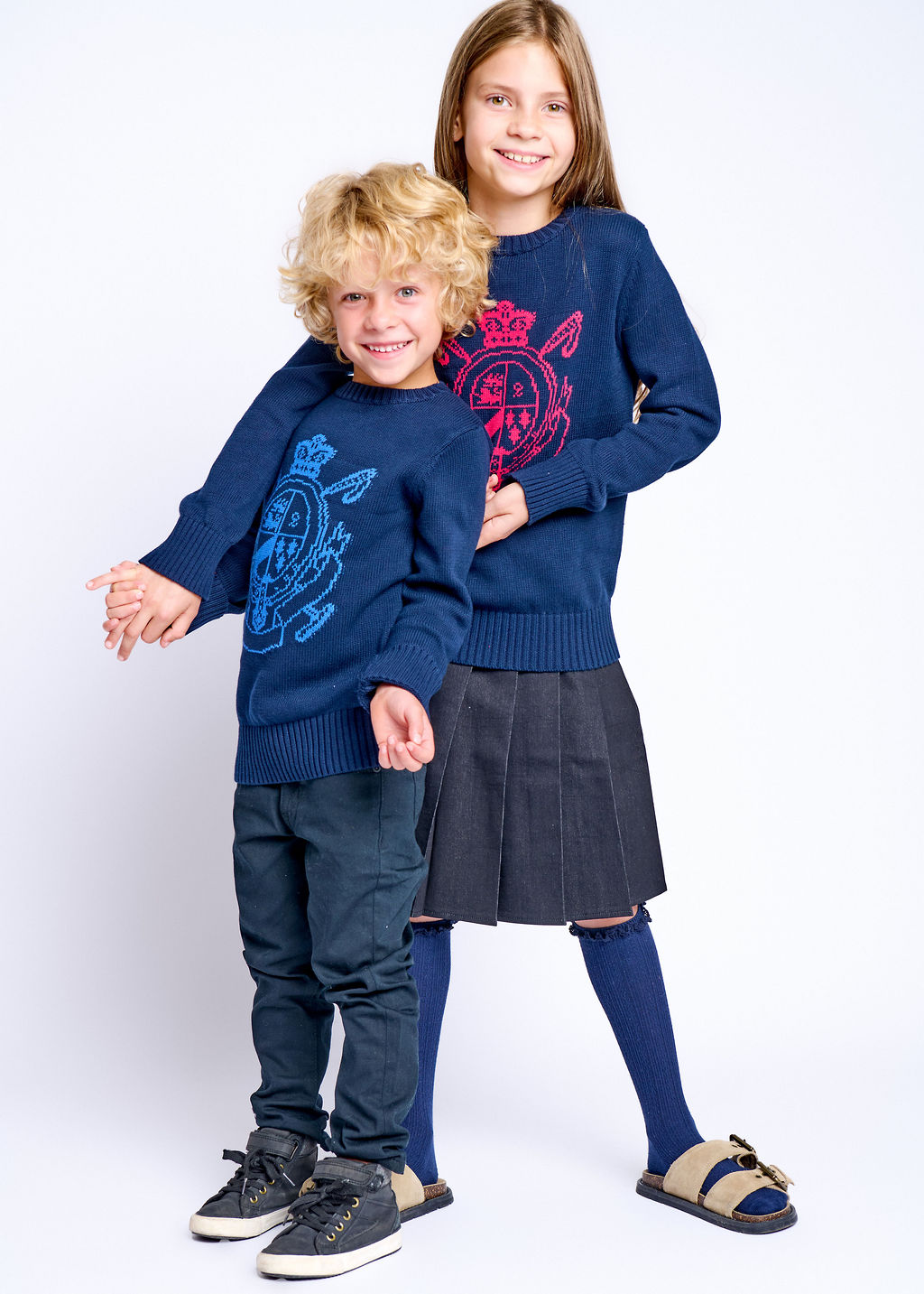 Emblem Sweater - Dk. Navy/Royal Blue