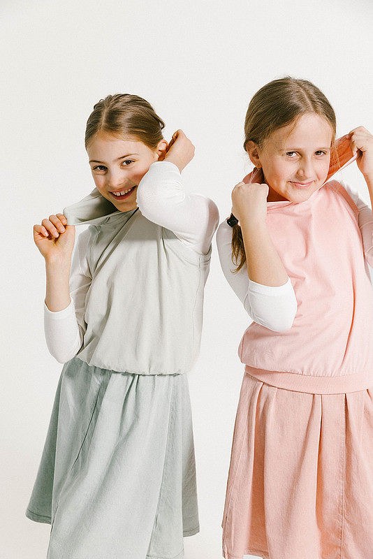 Hopscotch Hooded Vest - Salmon